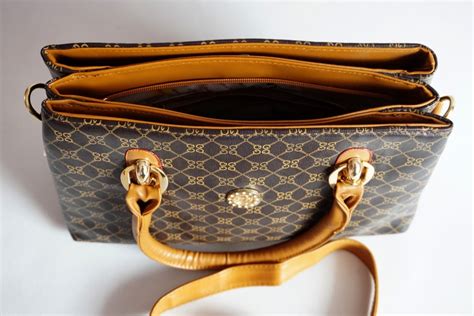 torebki louis vuitton podróbka|Louis Vuitton monogram crossbody.